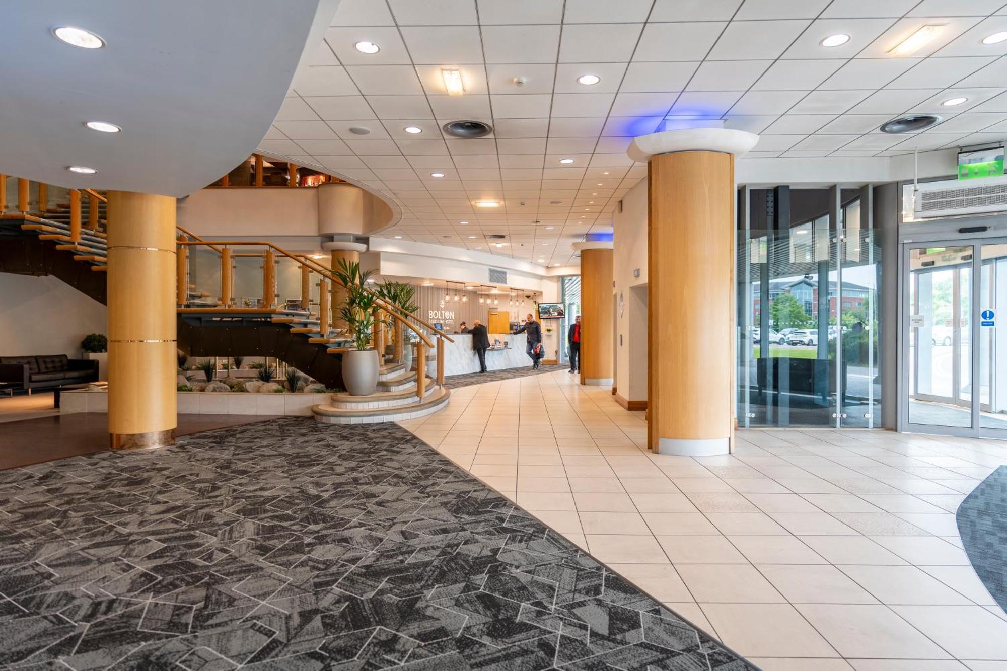 The Bolton Stadium Hotel, A Member Of Radisson Individuals Eksteriør bilde