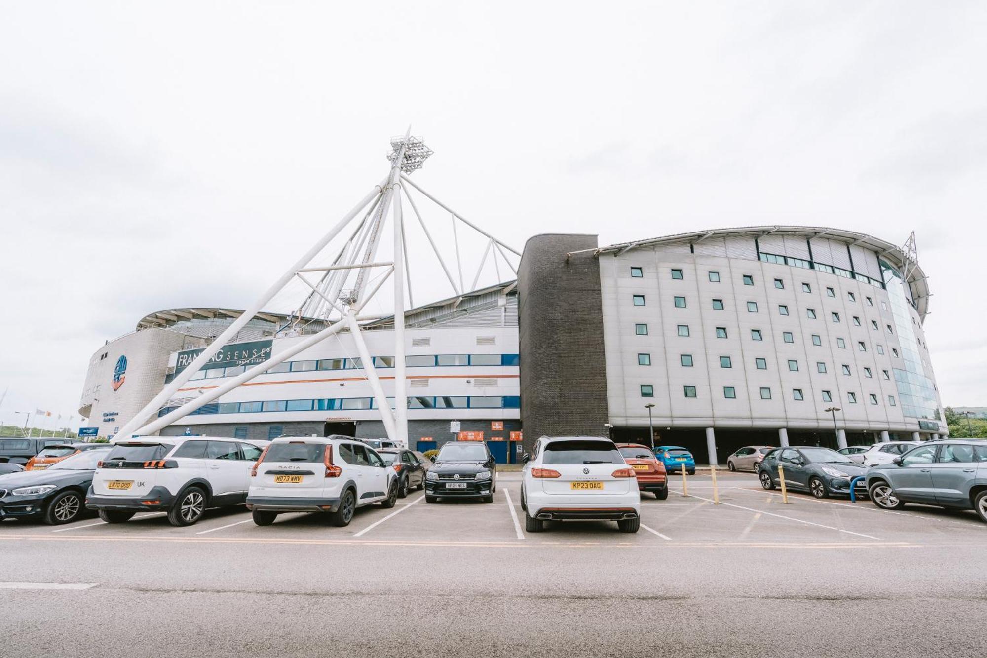 The Bolton Stadium Hotel, A Member Of Radisson Individuals Eksteriør bilde