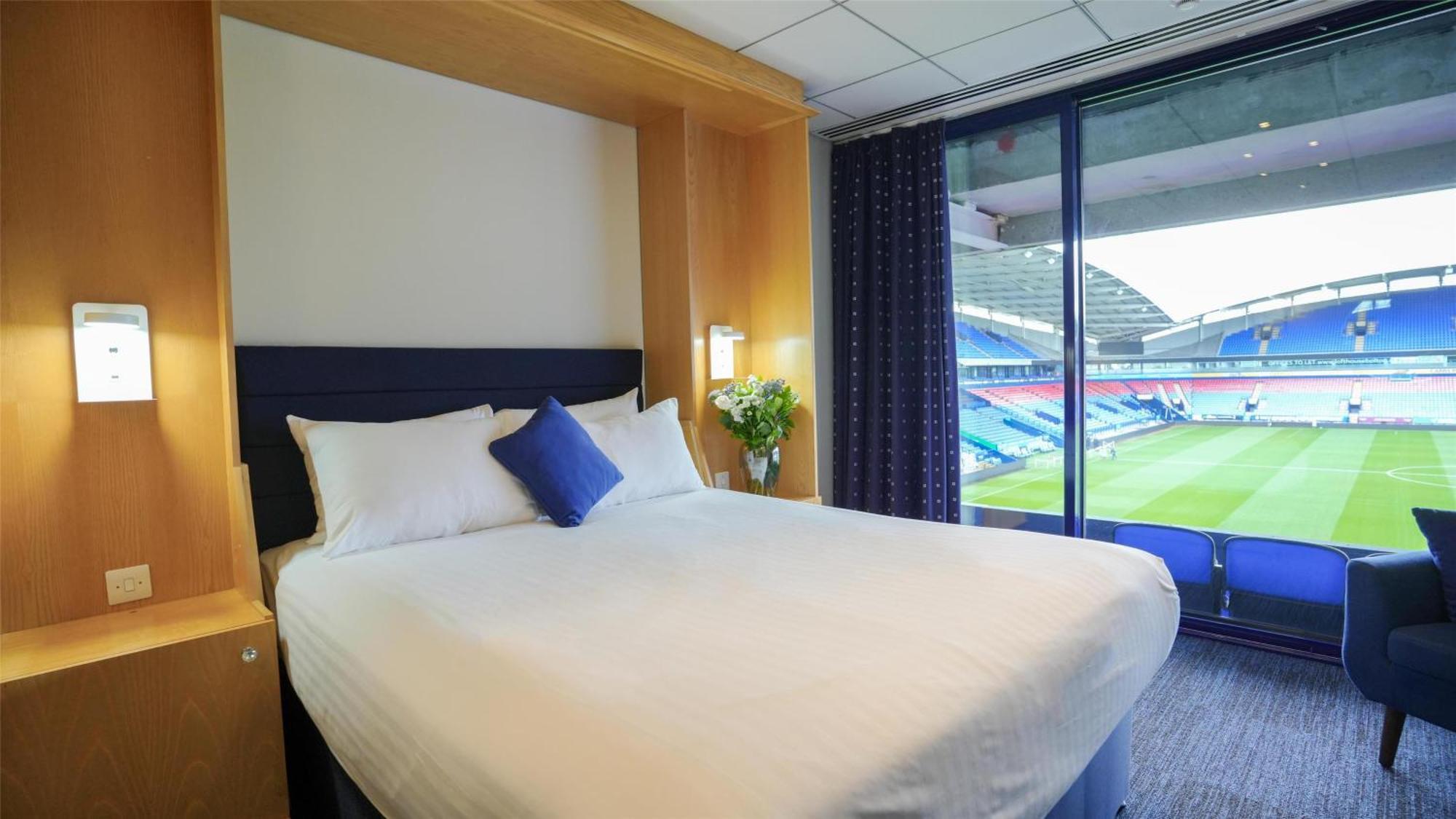 The Bolton Stadium Hotel, A Member Of Radisson Individuals Eksteriør bilde