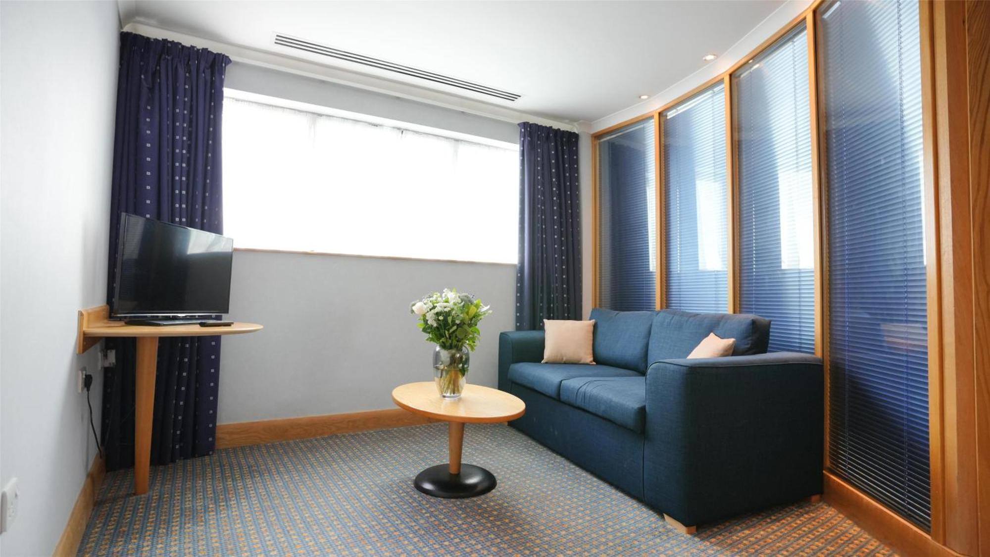 The Bolton Stadium Hotel, A Member Of Radisson Individuals Eksteriør bilde